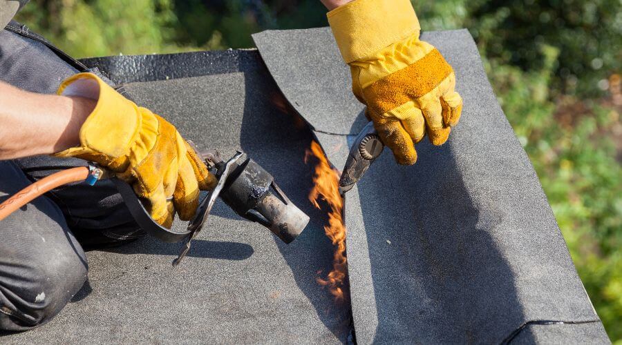 Professional residential roofers in Lagro, IN